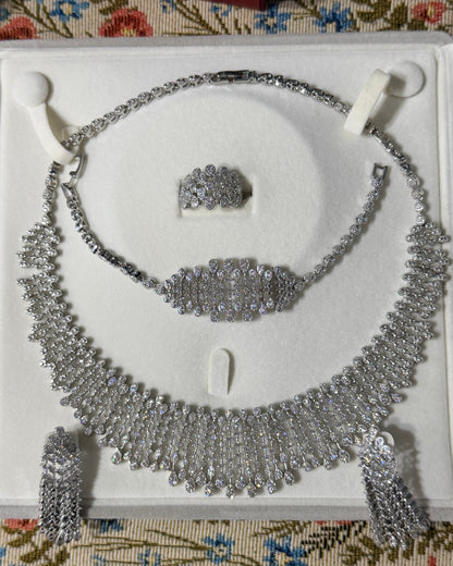 Luxury Women's Jewelry Set1（Comes with a luxurious fine jewelry box as a gift）
