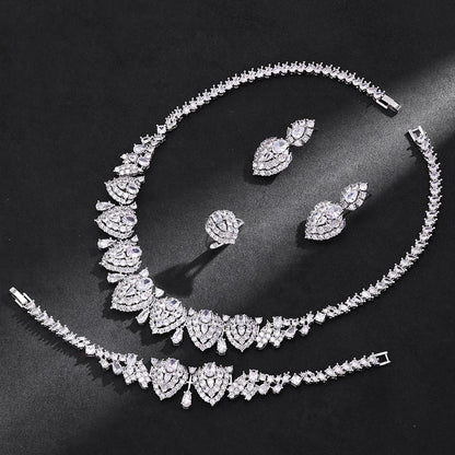 Alevirra Yara Jewelry Set | Alloy with Cubic Zirconia