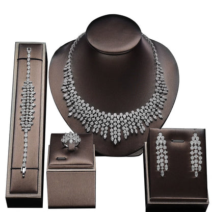 Alevirra Venae Jewelry Set | Alloy with Cubic Zirconia