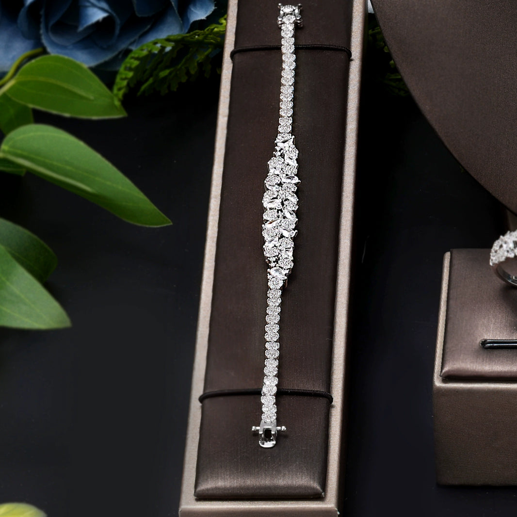 Alevirra Veyra Jewelry Set | Alloy with Cubic Zirconia