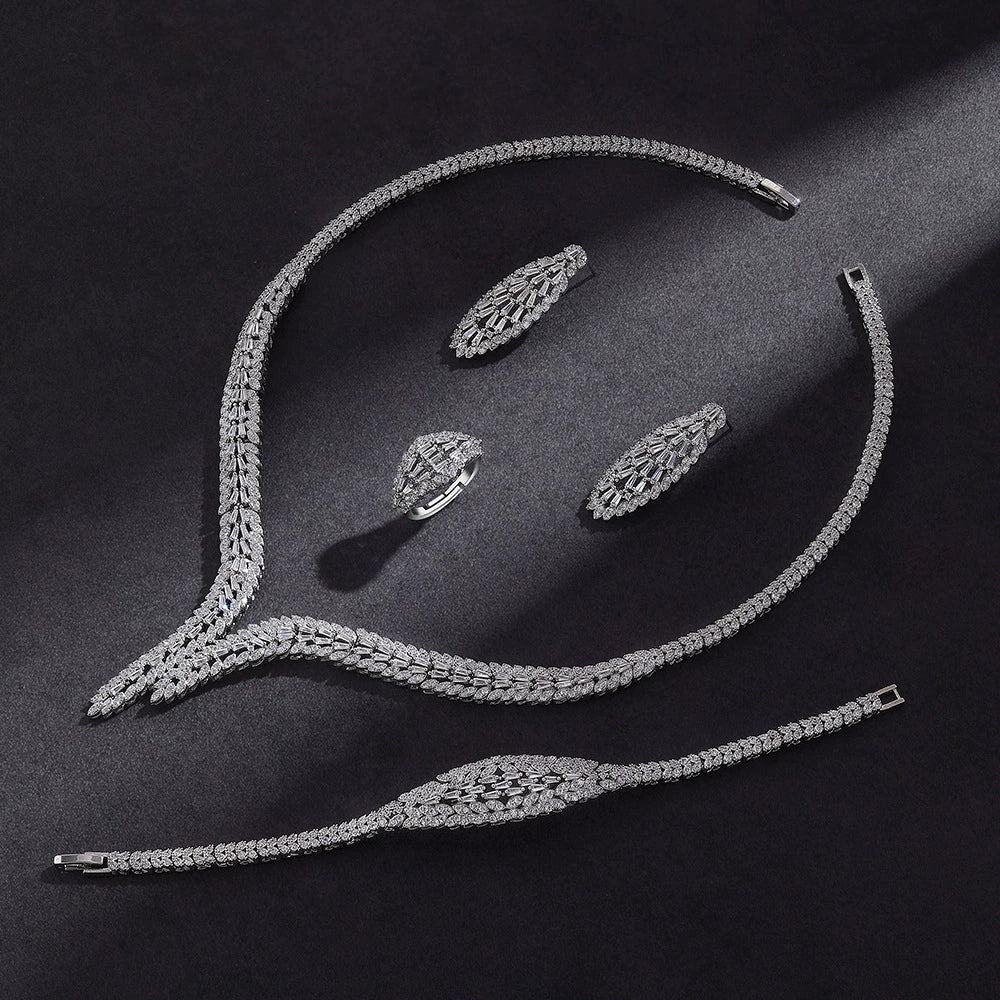 Alevirra Cira Jewelry Set | Alloy with Cubic Zirconia
