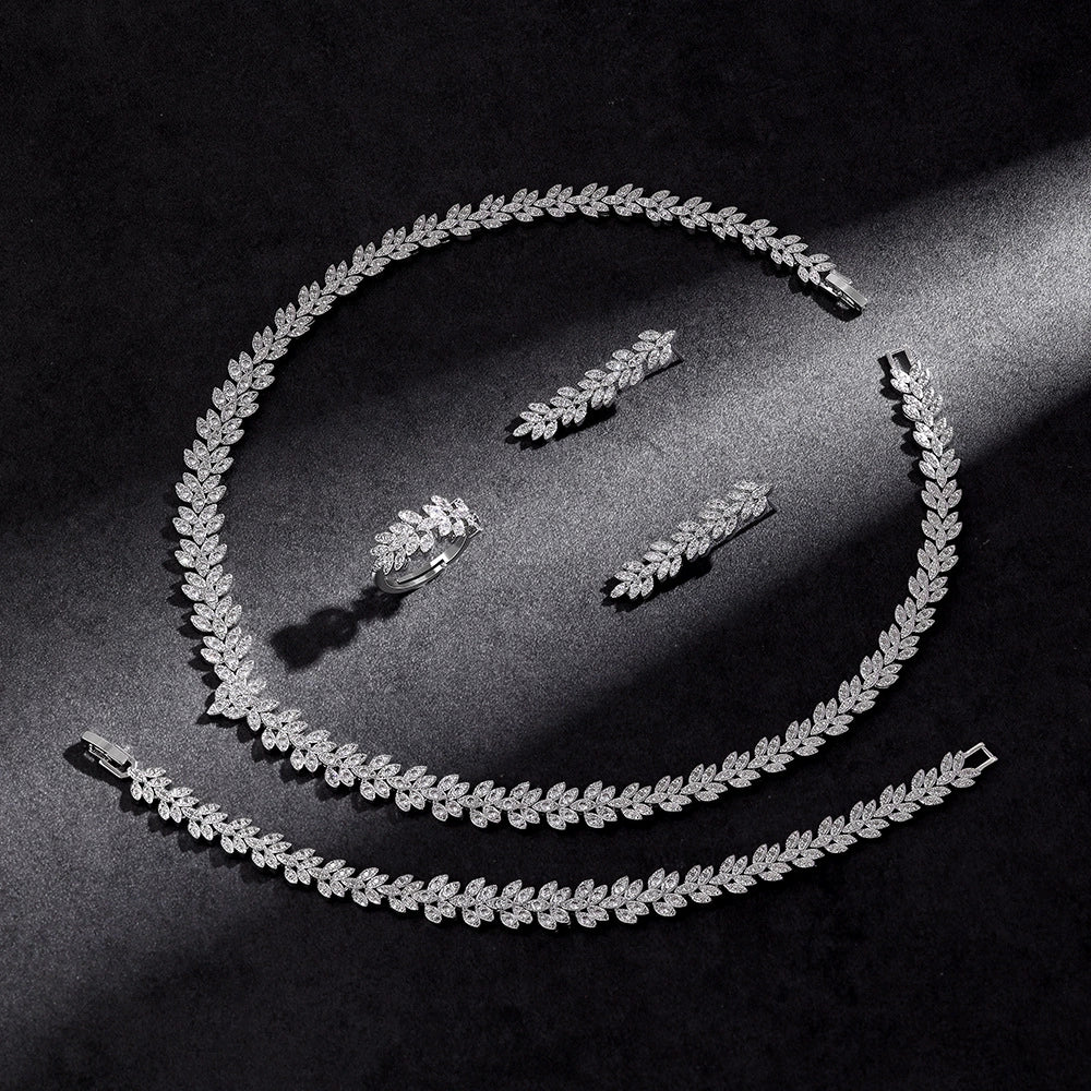 Alevirra Dira Jewelry Set | Alloy with Cubic Zirconia