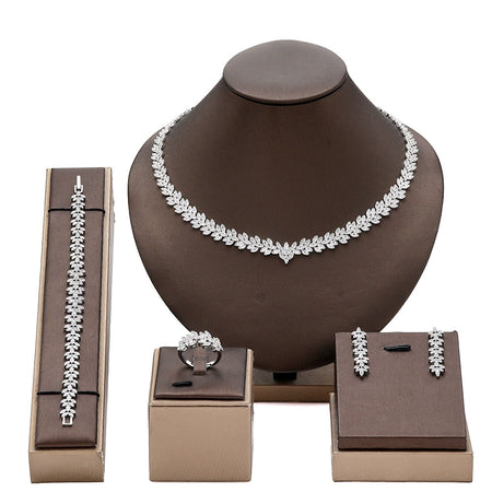 Alevirra Dira Jewelry Set | Alloy with Cubic Zirconia