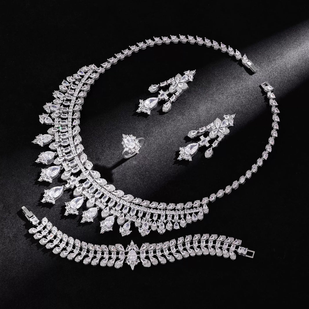 Alevirra Zorae Jewelry Set | Alloy with Cubic Zirconia