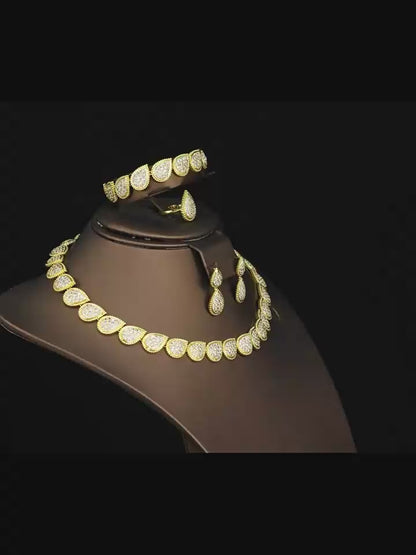 Alevirra Lira Jewelry Set | Alloy with Cubic Zirconia