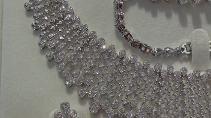 Luxury Women's Jewelry Set1（Comes with a luxurious fine jewelry box as a gift）