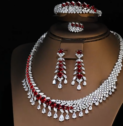 Alevirra Mera Jewelry Set | Alloy with Cubic Zirconia